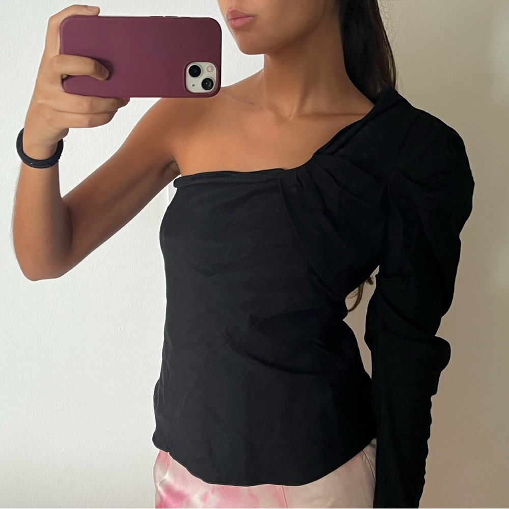 One shoulder black top
